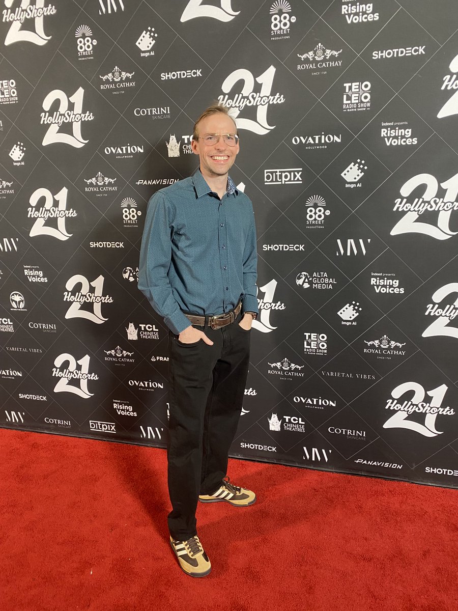 MBarberFilm's tweet image. It was phenomenal witnessing @eeohtoh_movie's World Premiere at Oscar Qualifying @HollyShorts in the world-renowned @ChineseTheatres and a thrill to share it with @jcenriquez &amp;amp; Fernando Arroyo Lascurain - the incredible team behind Eeohtoh's killer score!

#Hollyshorts #Horror