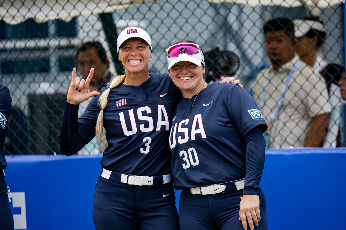 USASoftballWNT's tweet photo. 𝐎𝐍𝐓𝐎 𝐓𝐇𝐄 𝐍𝐄𝐗𝐓 ⏩️

#USWNT | #TWG2025 https://t.co/lNR6VHu6qZ