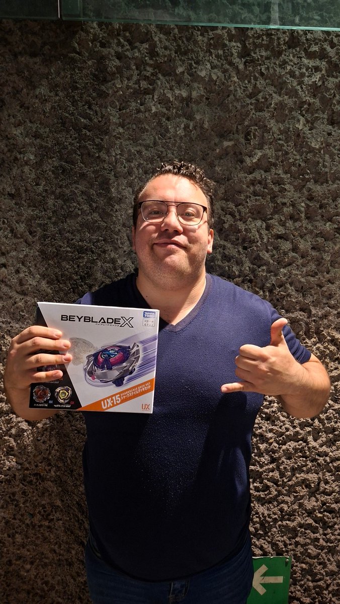 TheLastLonginus's tweet photo. NUEVO VÍDEO! Con ustedes el unboxing y review con combos competitivos del NUEVO Shark Scale 4-50UF 🔥
Espero que les guste!
https://t.co/Nj5FOcbyEw
#BeybladeX #Beyblade #SharkScale https://t.co/HpDR8kxLOz