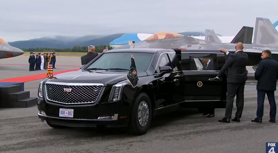 Tim Hogan ζ΅©ε€ (@timinhonolulu) on Twitter photo Secret Service holds the door for a KGB assassin to get into the Beast with <a href="/POTUS/">President Donald J. Trump</a>. Secret Service holds the door for a KGB assassin to get into the Beast with <a href="/POTUS/">President Donald J. Trump</a>.