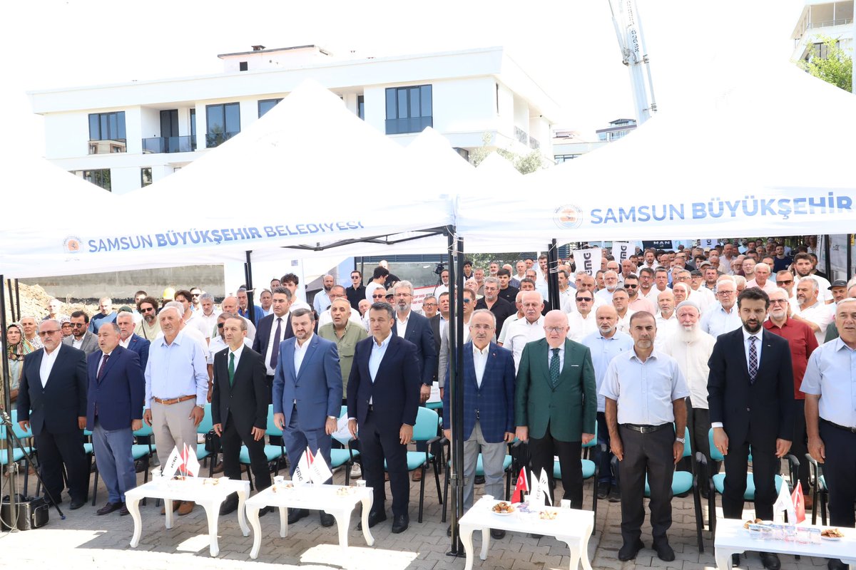 📍 Samsun

İl Başkanımız Sayın Mehmet Köse ile birlikte, hayırsever Emine Aslan Özdemir’in bağışladığı arsa üzerine Atakum’da inşa edilecek Emine Aslan Özdemir Camii’nin temel atma törenine katıldık.

Kıymetli hayırseverimize ve emeği geçen herkese şükranlarımı sunuyorum.
Rabbim