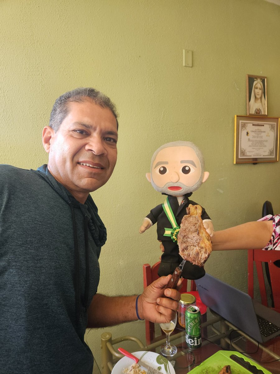 Alexcompanheiro's tweet photo. Vamos no sextou com picanha! https://t.co/T1VRDGtTyq