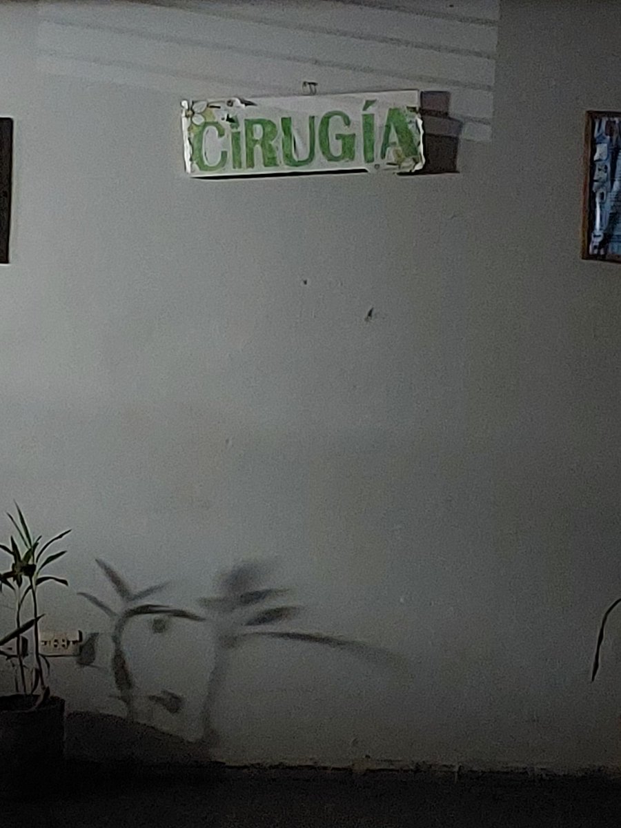 Arcides_Almeida's tweet photo. @Edudetalka @dipirindonga35 Dolo una.muestra de.lo que es la salud gratuita.
Pero en la estación provincial de la policía que está al lado no falta nada.
Eso lo vi con mis propios ojos.. https://t.co/00s7ut4Yjp