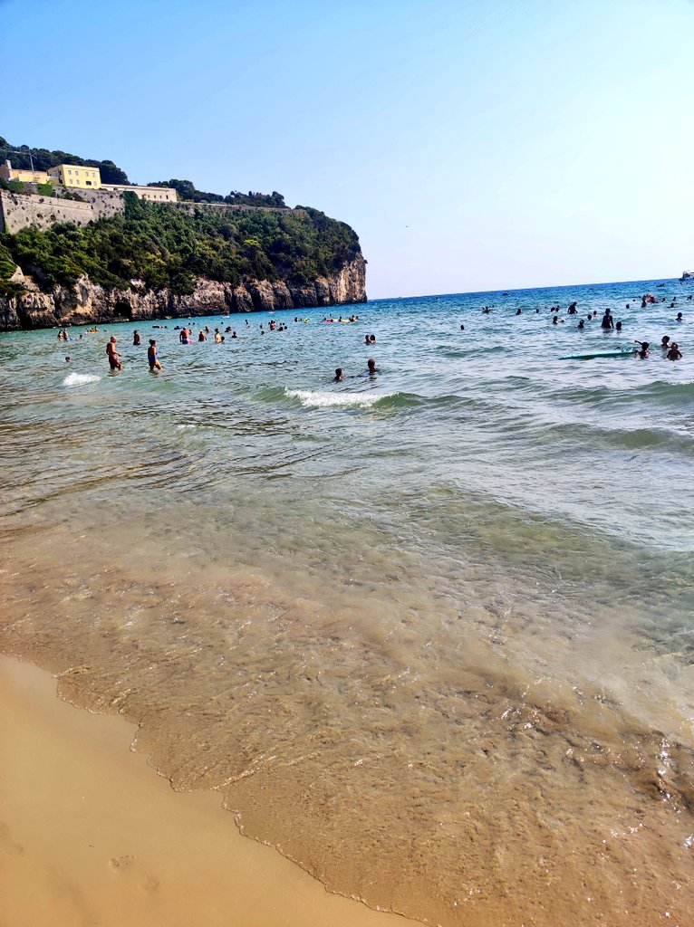 miaferrys's tweet photo. #Ferragosto #mare https://t.co/9WEjIPjWyw