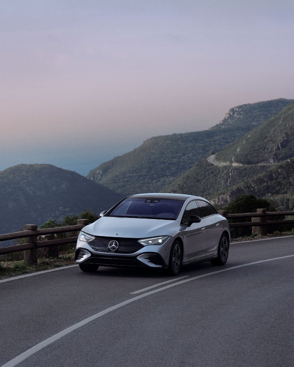 MBFtMitchell's tweet image. Recharge with the long way home.

#MercedesBenz #EQE