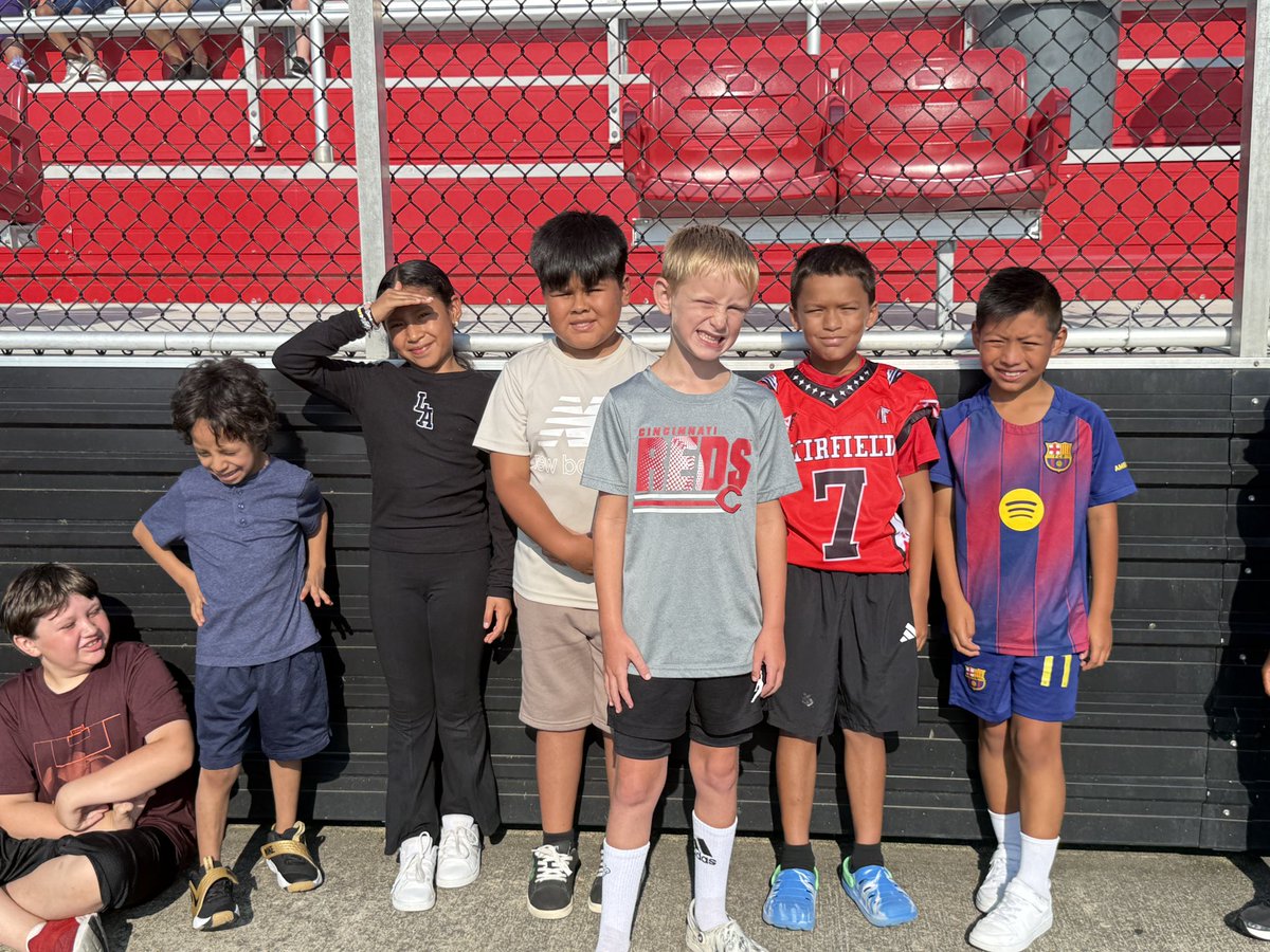 fcsdcentral's tweet image. Our Central students had a blast learning about our PBIS goals for the 25/26 school year! #RespectSelf #RespectOthers #RespectEnvironment