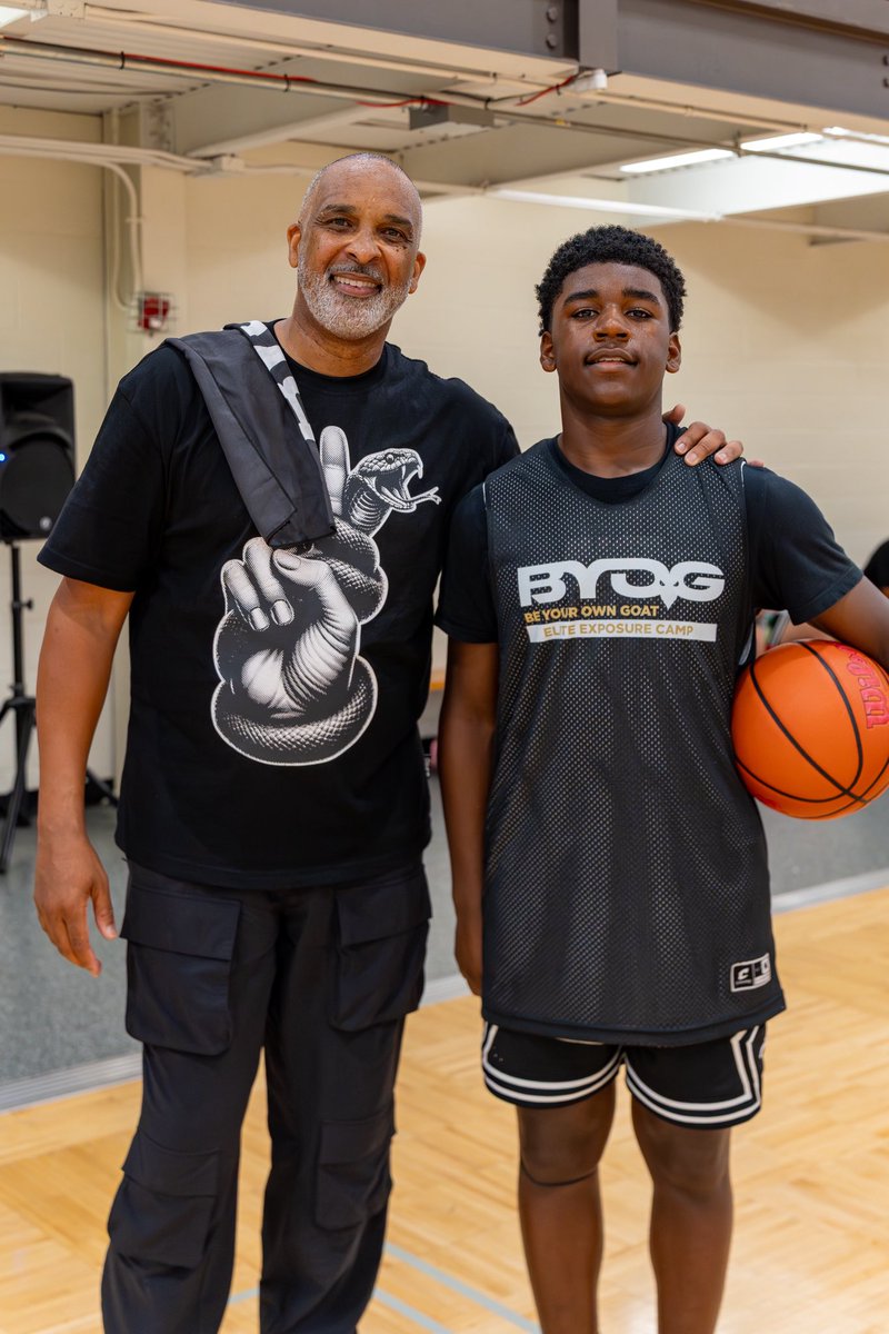 LoChalmers2028's tweet photo. School starts next week so I had to finish summer strong by training with the GOATs! 🐐 @94feetofgame @GanonBaker 
Thanks @coachjcahill @PapaBrum and all the wonderful staff at the @NCShowtime BYOG Elite Exposure Camp! #Basketball #BYOG #94FeetofGame #ballislife https://t.co/f3Co7keqiT