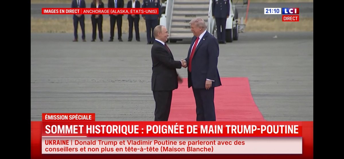 LE JUSTE CENTRISTE 🇪🇺♦️😷🇺🇦🐞🙏 (@justecentriste) on Twitter photo Très bon plateau sur @lci <a href="/DariusRochebin/">Darius Rochebin</a> avec les commentaires judicieux de #AndréKaspi <a href="/VincentCrouzet4/">Vincent Crouzet, alias Victor K</a> <a href="/Michel_Goya/">Michel Goya</a> <a href="/NatalkaXpih/">Nathalie Chrin</a> <a href="/WerlyCH/">Richard Werly</a> en attendant <a href="/DrLiz16/">Elizabeth Sheppard Sellam</a> <a href="/SergueiJirnov/">Sergueï Jirnov, auteur, ex-espion du KGB, expert</a> <a href="/AlexandreMelnik/">Melnik</a> & Co Très bon plateau sur @lci <a href="/DariusRochebin/">Darius Rochebin</a> avec les commentaires judicieux de #AndréKaspi <a href="/VincentCrouzet4/">Vincent Crouzet, alias Victor K</a> <a href="/Michel_Goya/">Michel Goya</a> <a href="/NatalkaXpih/">Nathalie Chrin</a> <a href="/WerlyCH/">Richard Werly</a> en attendant <a href="/DrLiz16/">Elizabeth Sheppard Sellam</a> <a href="/SergueiJirnov/">Sergueï Jirnov, auteur, ex-espion du KGB, expert</a> <a href="/AlexandreMelnik/">Melnik</a> & Co