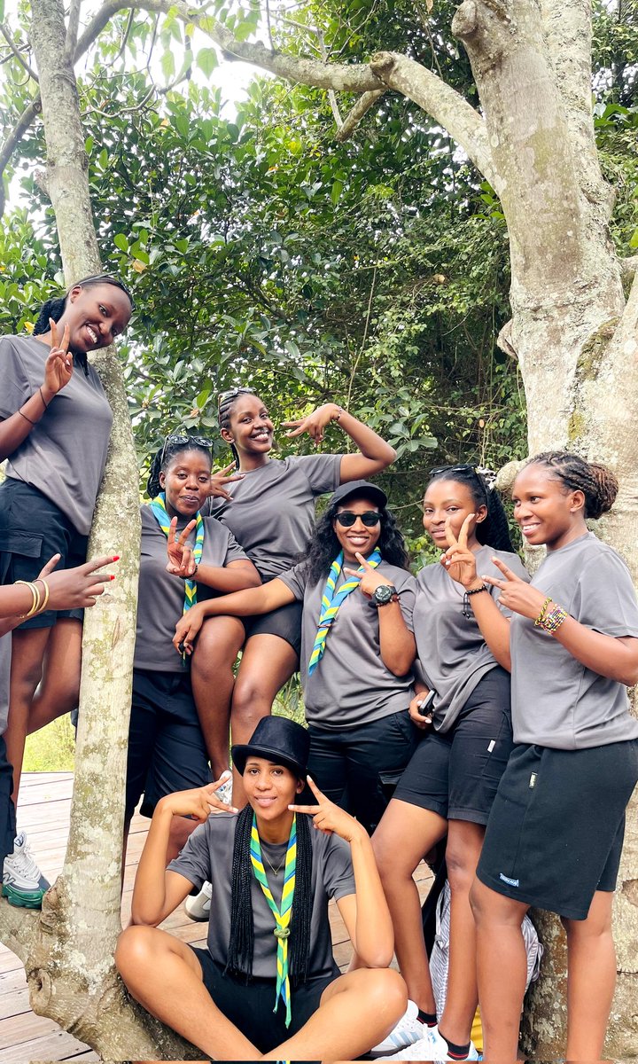 MajestieScoutsR's tweet photo. @UmusambiV gave us every vibe we were looking for and more๐ฅ
#WomenInScouting
#EcoQueensHangout https://t.co/p4BI0V8WRB
