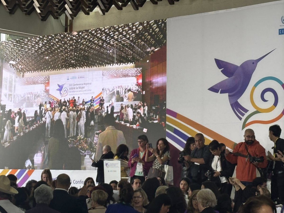 Lucy Garrido
Michele Bachelet
Nadine Gasman
Citlali Hernández
Entre muchas otras mujeres de América Latina, rememoran los 50 años de la Primera Conferencia Internacional de la Mujer, realizada en México en 1975