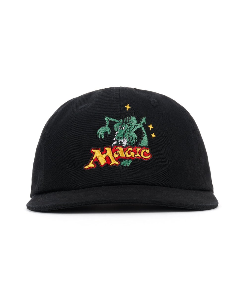 ManaCurves's tweet photo. Did anyone manage to snag this Brain Dead x MTG hat? I'd be willing to trade! https://t.co/tyzbTQ5OCx