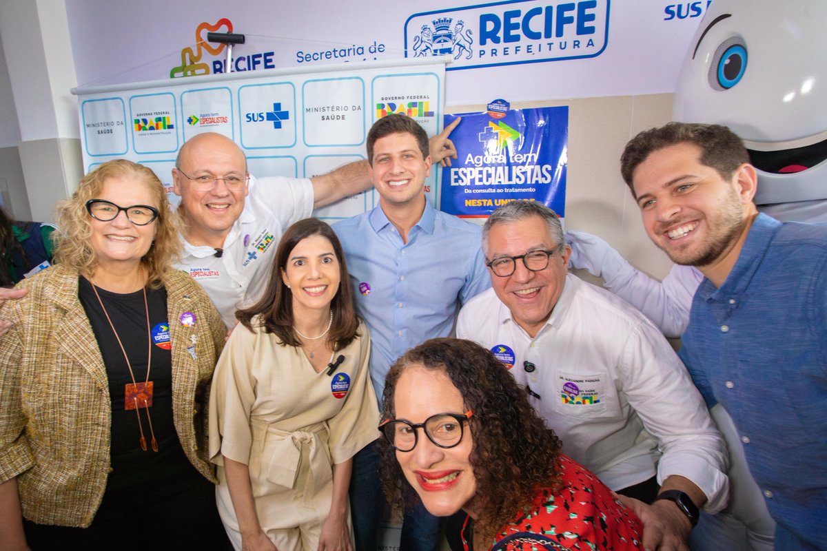 minsaude's tweet photo. É Brasil soberano no rastreamento precoce de câncer de colo do útero! 🩷O ministro da Saúde, Alexandre Padilha, anunciou hoje em Recife tecnologia inovadora 100% nacional para rastreamento precoce de câncer de colo do útero. Confira como foi. 👇 https://t.co/x5MMhBdWbc