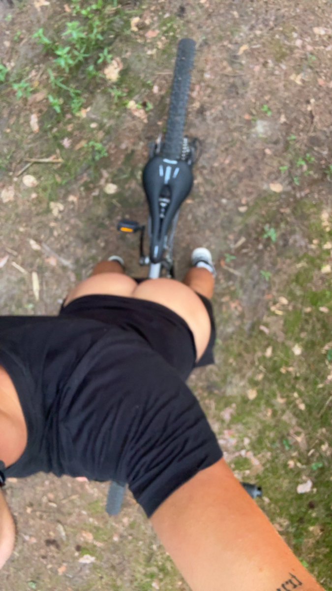 Let‘s ride and fuck🥵