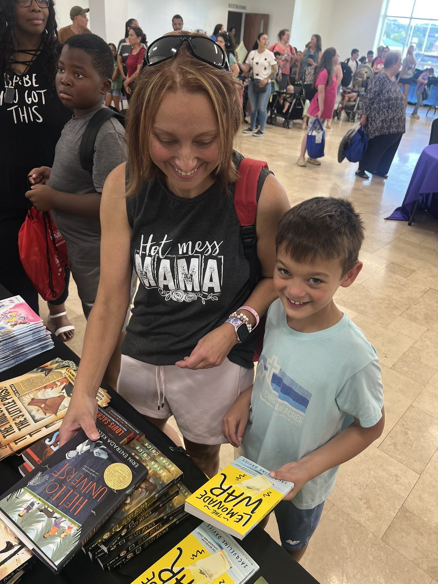 mercer_schools's tweet image. 📚✨ We had a blast at the Starting Points Back-to-School Bash at the Preservati Center! Loved connecting with students &amp;amp; families while sharing books and resources to kick off a year of learning &amp;amp; fun! #MercerCountySchools #BackToSchool #StartingPoints #LoveOfReading