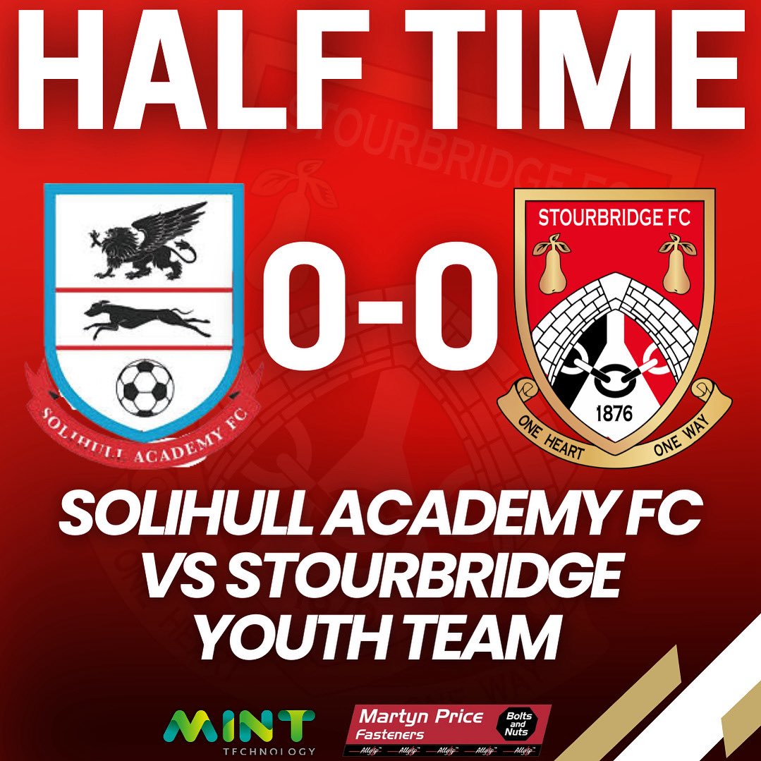 Goalless at the break, but a determined first-half display from the Glassboys! 💪🏼

#StourbridgeFC | #Glassboys
