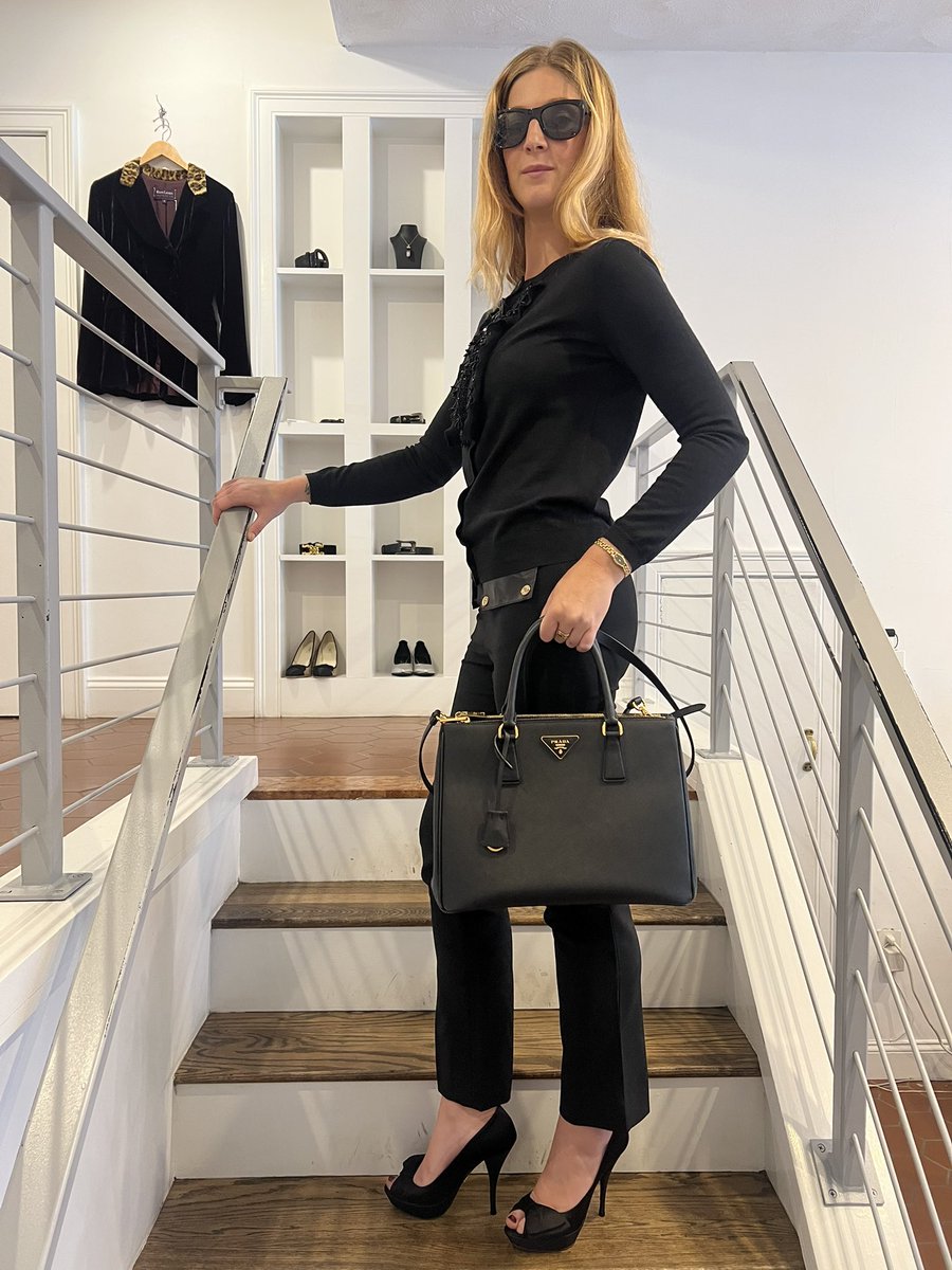 vintagetastebos's tweet image. Ava is looking cool in this Prada cardigan, Prada Galleria Saffiano bag &amp;amp; Prada heels, styled with Cartier sunglasses &amp;amp; Gucci pants. Find this look and more at Vintage Taste! 

Click our website Product page for designers, sizes &amp;amp; prices. 

#womensconsignment #menconsignment