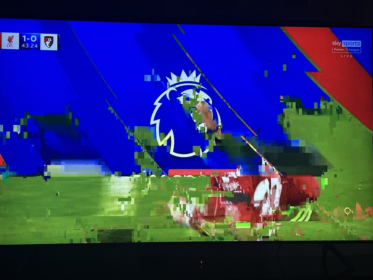DeanePhillips's tweet photo. @virginmedia @SkySportsPL https://t.co/3xYB1Af25b
