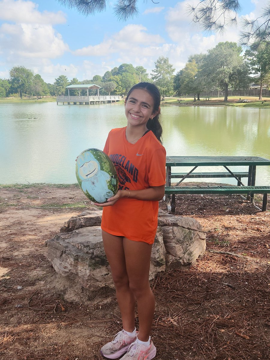 Susana Rawls was the overall winner with a time of 17:09 over the 2.9-mile course!