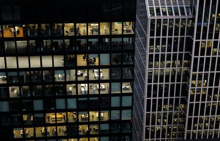 WestlawToday's tweet photo. US legal jobs are rising again, but gains are mixed https://t.co/vUbzz57pq2 https://t.co/GPPxMubct9