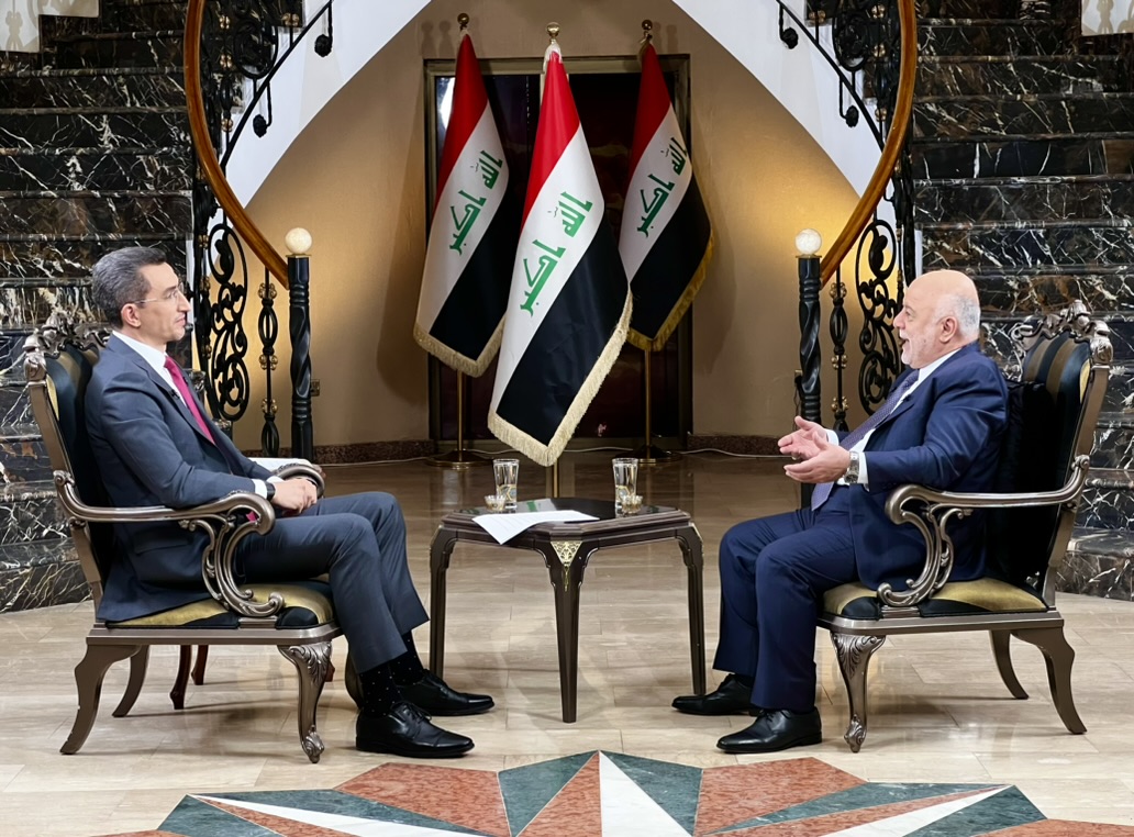 لقاء سابق في بغداد مع رئيس الوزراء العراقي د. حيدر العبادي. روى لي فيه تجربته في السلطة خلال السنوات العصيبة التي مرت على العراق في الحرب ضد داعش.