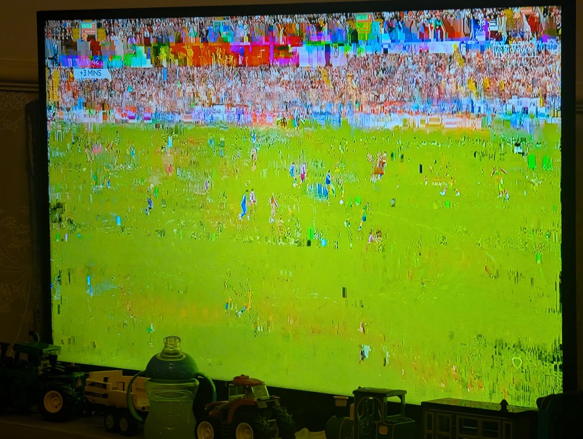 I think there was a goal but as always quality pictures from <a href="/virginmedia/">Virgin Media ❤️</a>.