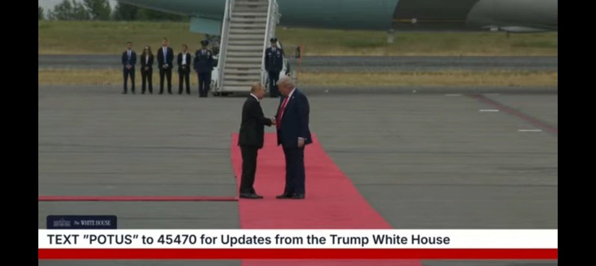 RRohanSaini_'s tweet photo. Rare pics of Krasnov with his master 🥳🥳🥳
#Putin #Trump #VladimirPutin #DonaldTrump #PedoPresidentTrump #IndependenceDay2025 #IndependenceDay #EpsteinTrumpFiles #EpsteinTrumpCoverUp #USA #Russia #Ukraine #AlaskaTalks #Alaska #alaskasummit #alaskasummit2025 #Indis #China #BRICS #US