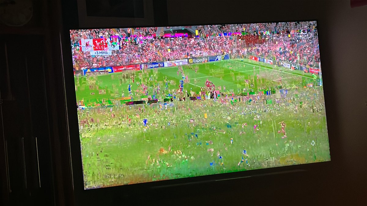 uk_sam's tweet image. Fancy some LSD?
#VirginMedia