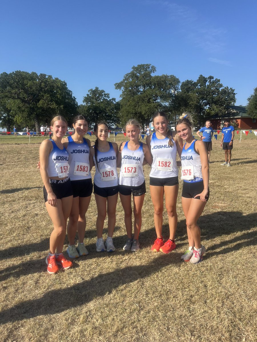 JoshuaOwlXC's tweet photo. The first meet is in the books and your Lady Owls left it all out on the course! Three of our girls finished top ten. Lyndie 1st, Rhyan 3rd and Elexie 10th. Great work all around! https://t.co/HI5xZVE71j