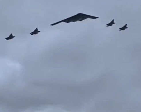 EndWokeness's tweet image. Putin's reaction to the B2 flyover