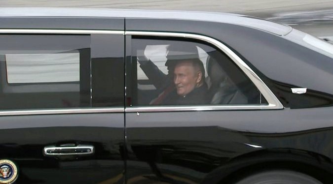 Dønald Trump 🇺🇸 fake tweet media