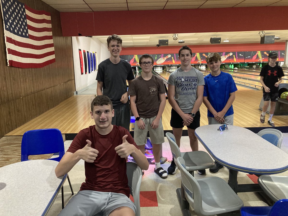 First week of XC practices ✅
Annual Bowling Outing ✅
Shout out to Coach Hoth for pushing the kids in the weight-room this week and shout out to Jacob and Luca for beating coach in bowling.  Rest up, hydrate, and get ready for next week Hawks . We’ve got work to do.
