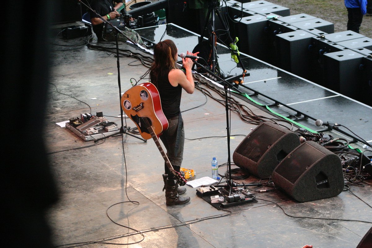 KT Tunstall tweet media