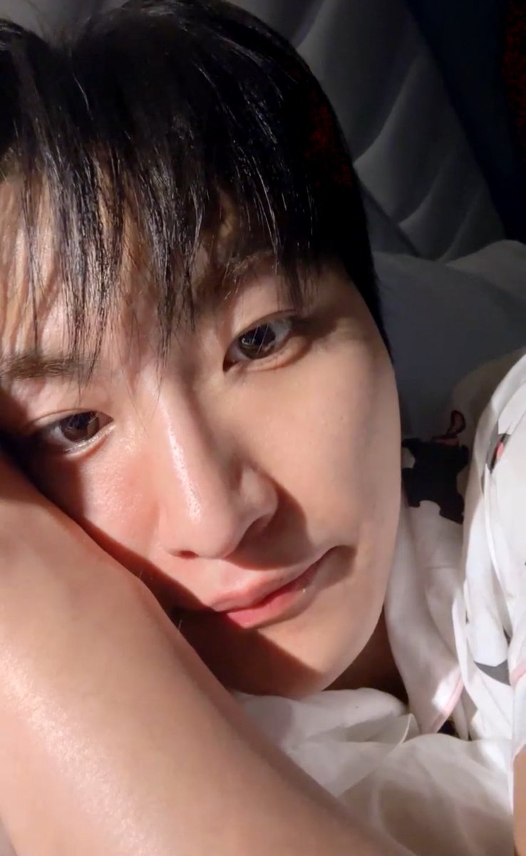 seonghwa is the cutest 😭