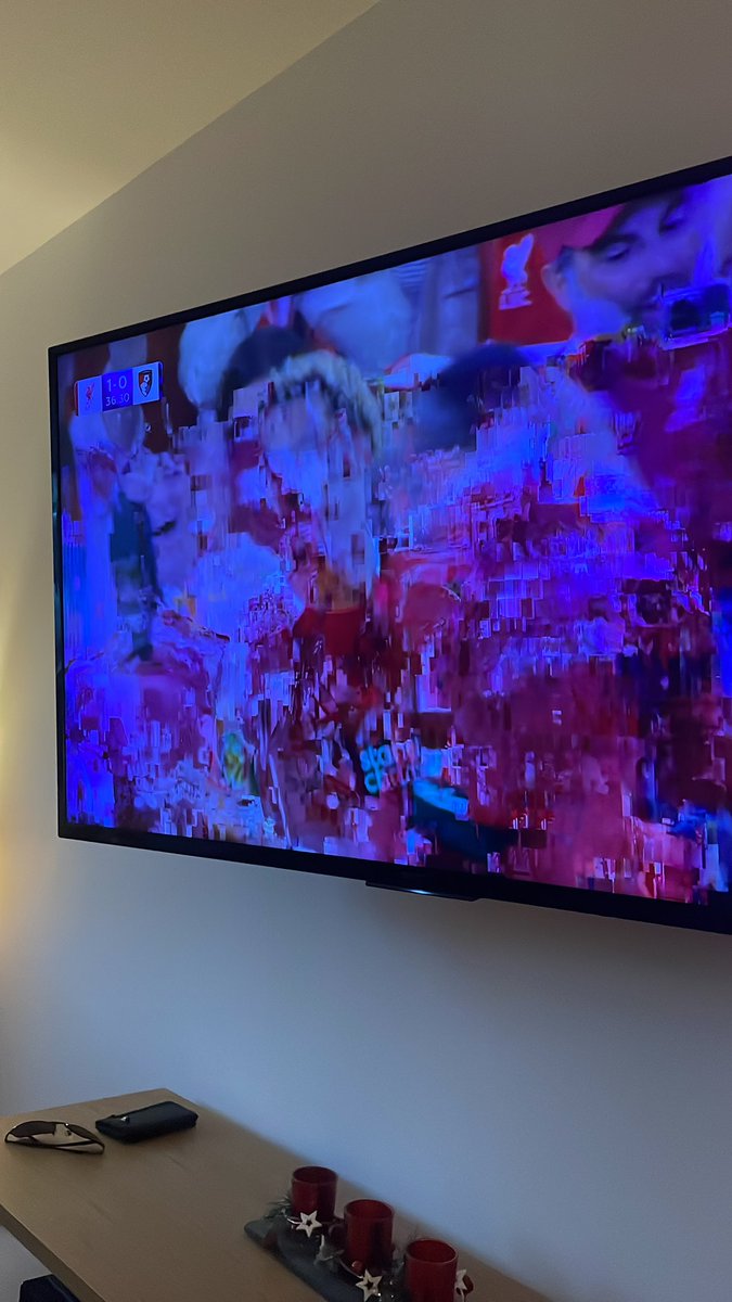 Isalotro's tweet photo. @virginmedia @The_SneakyButch @Ant78uk Sort it out or sort a credit this is an absolute disgrace !!! https://t.co/K07dQZ9SNC