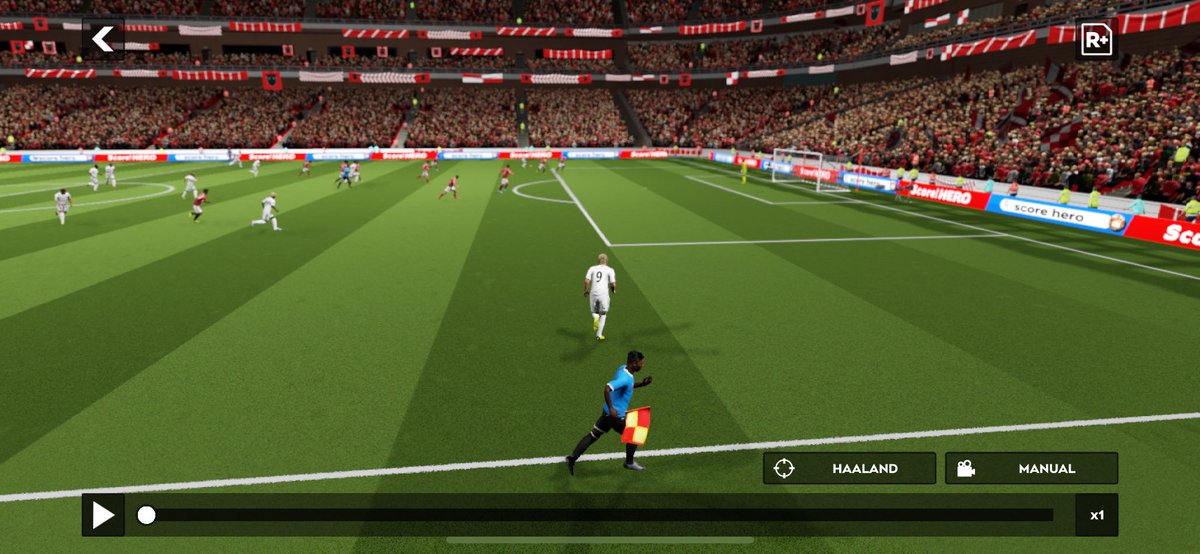 TRONNER09's tweet photo. @firsttouchgames since you guys have failed to make a meaningful update and decided to turn a blind eye to this glitch in the game for the past 5 months.
Let me give you a detailed explanation on this
- I am playing a 4-3-3 formation why is haaland running out of pitch on counter https://t.co/Q5c879nSJ2