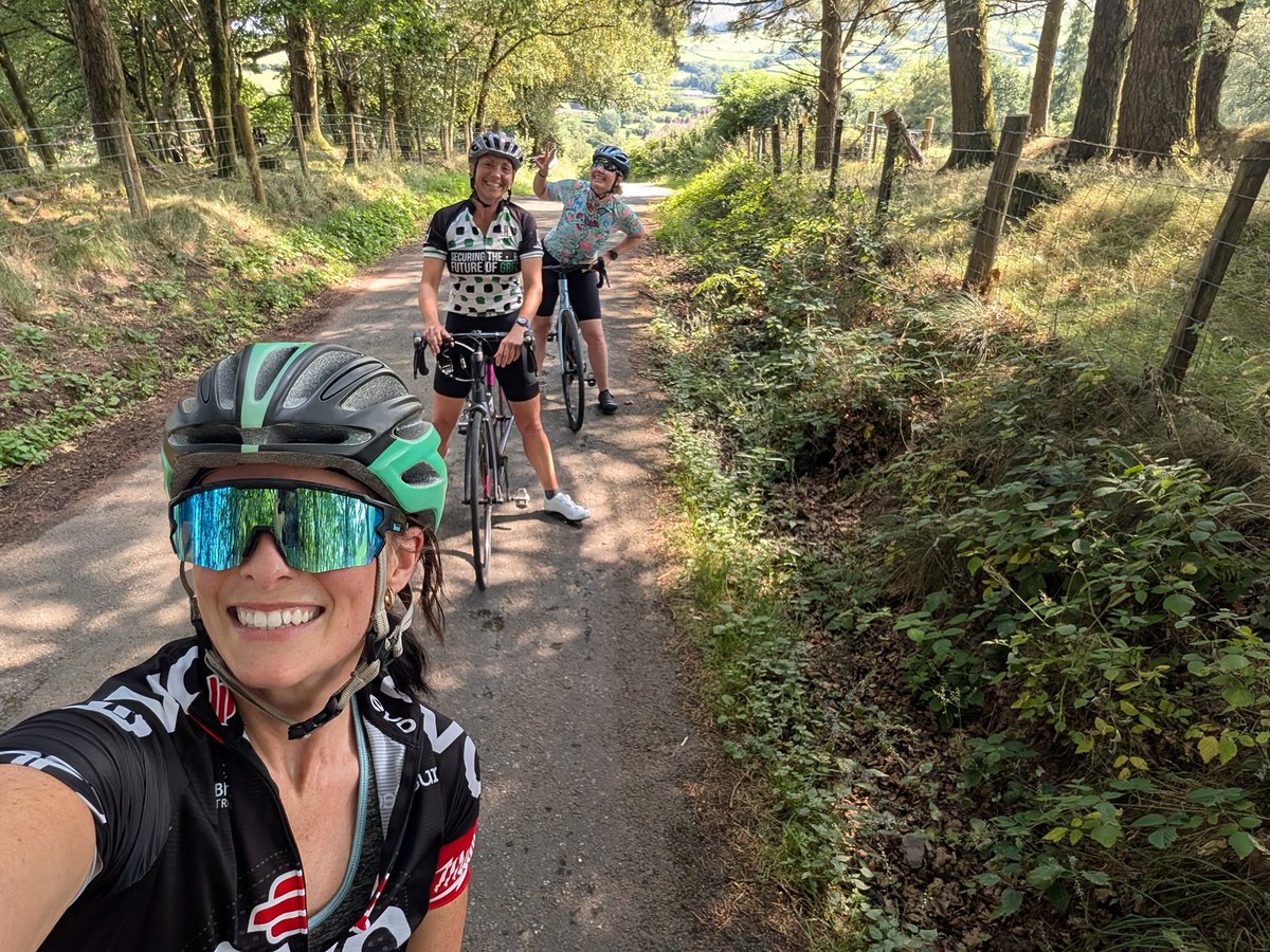 DaisyG_93's tweet photo. Lovely social ride this morning 🚴‍♀️💪 https://t.co/zB1AJginnw