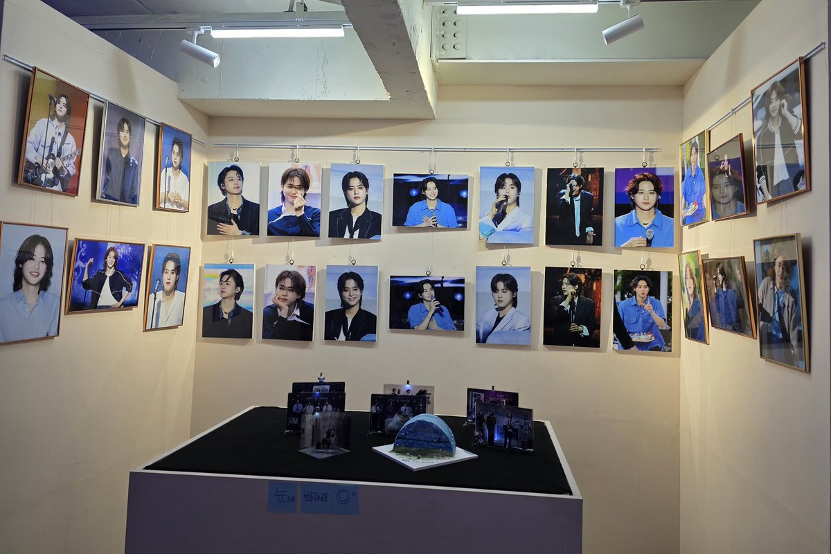 monreve0814's tweet photo. 생일카페 와주신 여러분 진짜 너무 감사했습니다! 부족한 점도 많았지만 그래도 많은분들이 와주셔서 너무 감사하고 행복했어요!!

이런 분들을 만나게 해준 소중한 우리의 가수 ‘이솔로몬’ 진심으로 태어나줘서 고맙고 생일축하해요!

#이솔로몬 https://t.co/w5gfF2DlpX