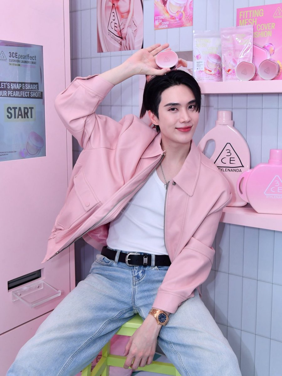 innsarin_family's tweet photo. 𝐢𝐠 𝐮𝐩𝐝𝐚𝐭𝐞 : 𝐢𝐧𝐩𝐢𝐭𝐚𝐫  ʚ♡⃛ɞ

วันนี้ผิว PEARLfect ไม่ไหว @3cethailand_official 🍒🩷💖💘

#3CExInn 
#innsarin #อินสาริน https://t.co/Ay4FcXq5o6