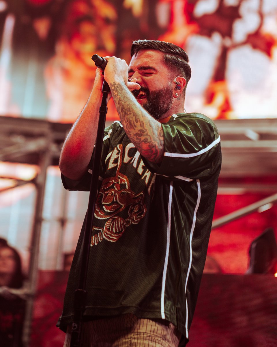 Vans Warped Tour tweet media