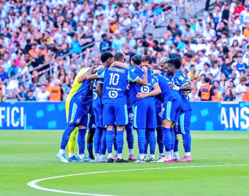 DAFFELEGRAND's tweet photo. Parfois, mieux vaut commencer par une défaite pour se remettre vite au travail, plutôt que de gonfler de confiance et tomber de haut. Chaque début de saison, on sort une prestation XXL, puis on découvre trop tard nos failles. #TeamOM #TeamCMAC https://t.co/yv2WZZzJ44