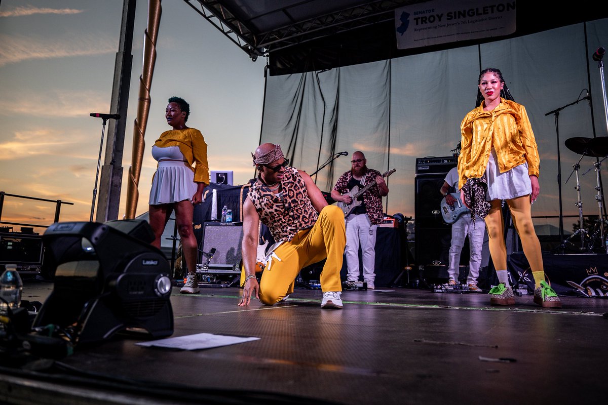StokleyOfficial's tweet photo. Thank U Willingboro and my NJ family ❤️🤞🏾 https://t.co/eEKINv6Qqd