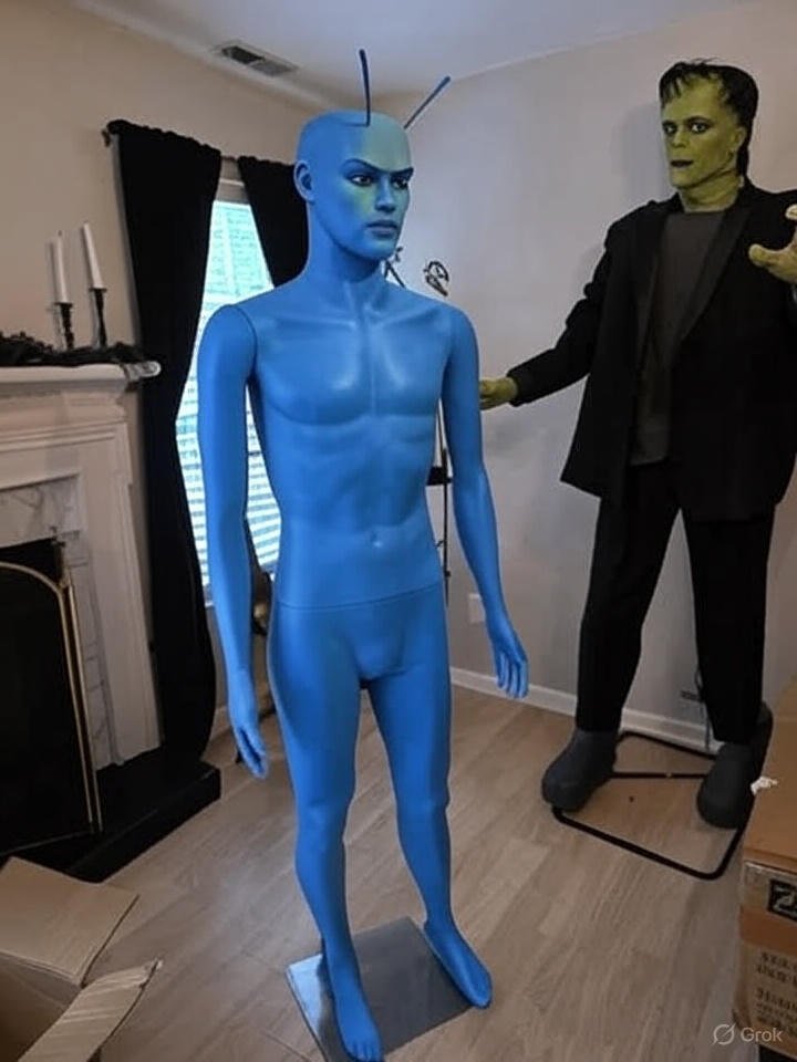 Hey, it's a NuTrek Andorian!