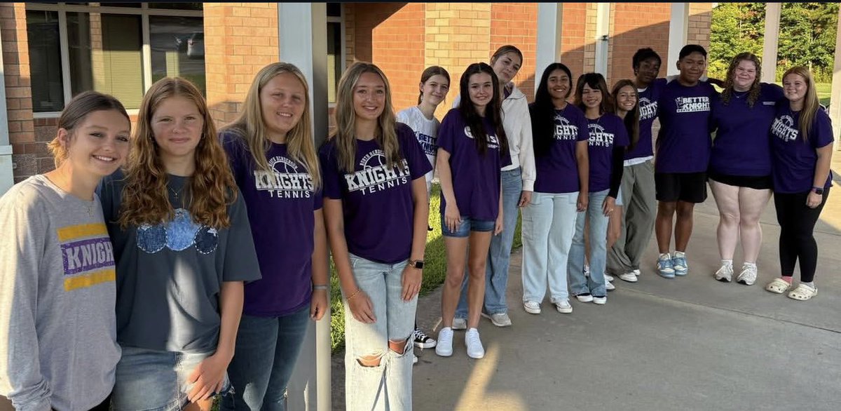 Thank you Sugarloaf Elementary School for letting us come open doors for your kids this Friday morning! I had a great time seeing all their smiling faces.