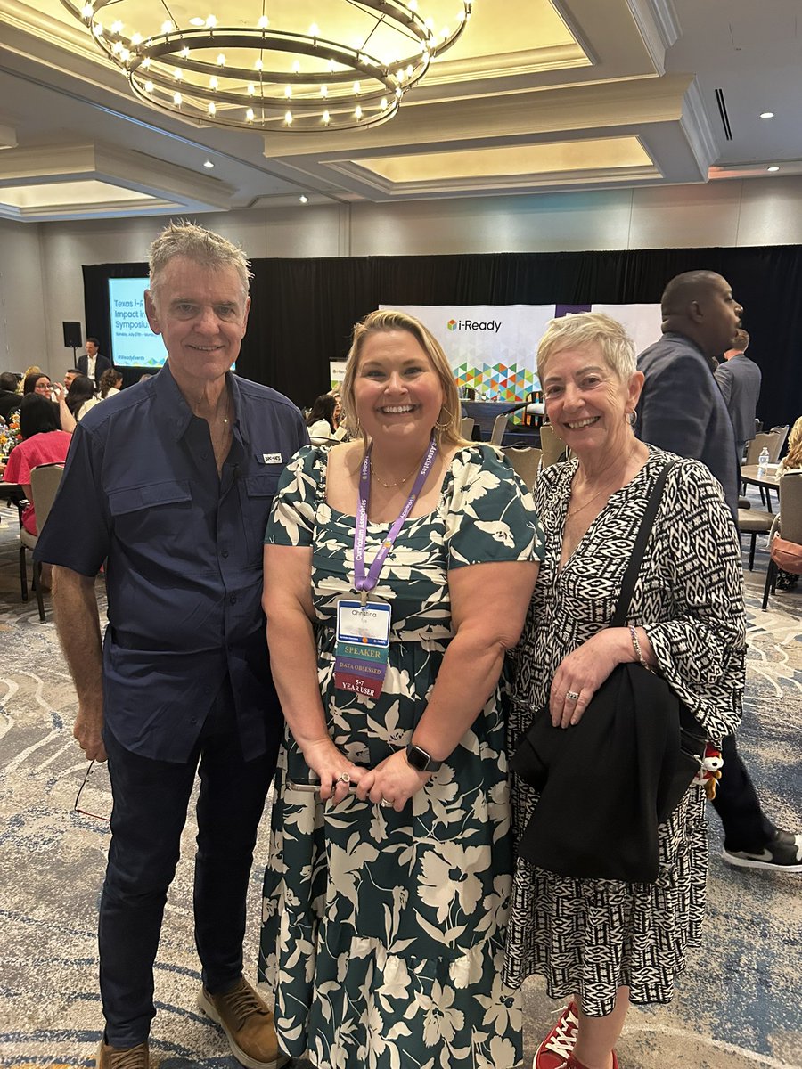 Grateful for those who’ve joined my journey.    <a href="/treyton243/">Treyton stender</a> partnered with me to dream big. <a href="/ClaudiaCSalinas/">Claudia C Salinas</a> championed me &amp; our district, listening to my wildest dreams, like meeting <a href="/john_hattie/">John Hattie</a>. And somehow, I met not just one amazing researcher, but two!