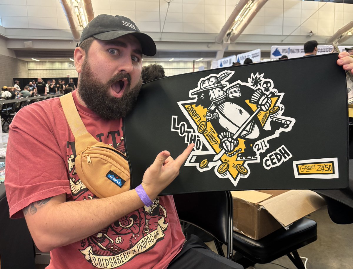 🌑🌕🌑🌕Pittsburgh is SICK—Steel City has been a blast thus far! THANK you to all the ‘Cubs who have dropped by the SABERbooth!🌑🌕🌑🌕