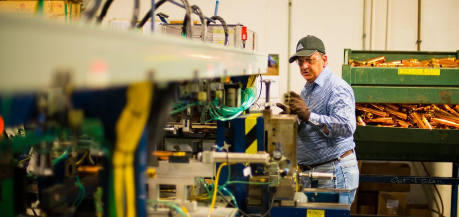 Had the opportunity to tour Sioux Chief today, south of Kansas City MO.

Over 500 people making critical plumbing components, from start to finish. Tooling, molding, forming, extrusion, assembly... so much happening. Amazing example of US #manufacturing