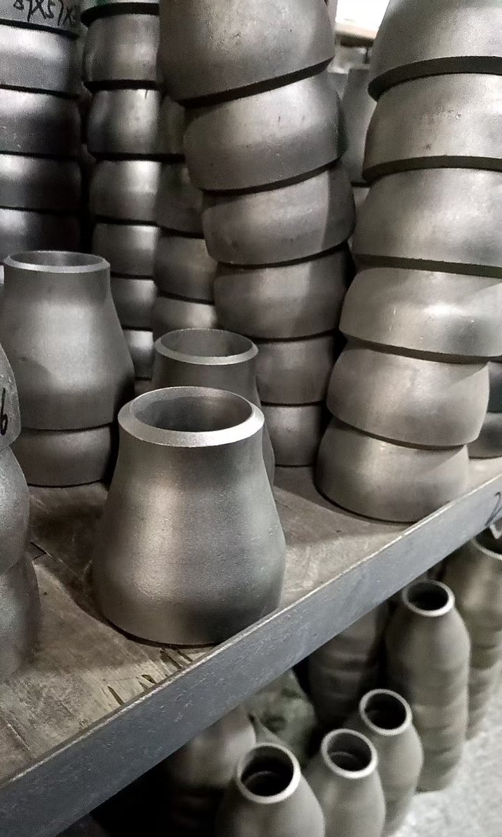 Fkq1t's tweet image. Kehongpipe.com whatsapp+8613903273922 #steelfitting #flange #petroleum #NaturalGas #CHEMISTRY #boiler #manufacturer #factory #steelpipe #industry