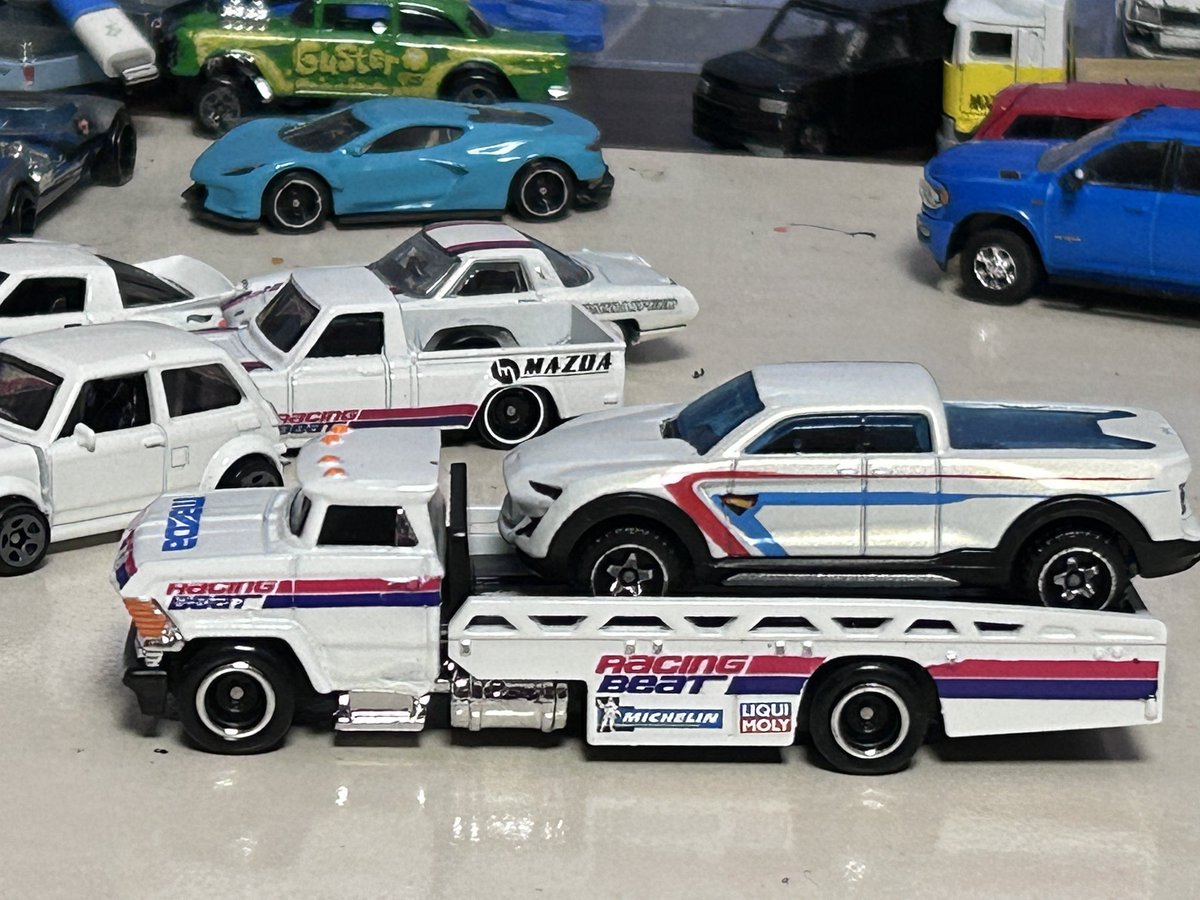 porschegmbh's tweet image. #ホットウィール  #2TUFF  #RACINGBEAT 
( ﾟдﾟ)ﾊｯ!まだあったかも〜Cooooool😎✨