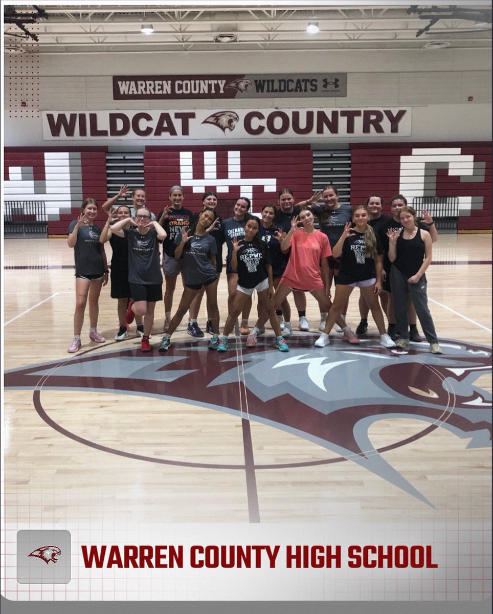 Thank you to the alumni who came out tonight! Forever part of Warren County Girls Basketball.  🐾🏀🩶 #Family #Together