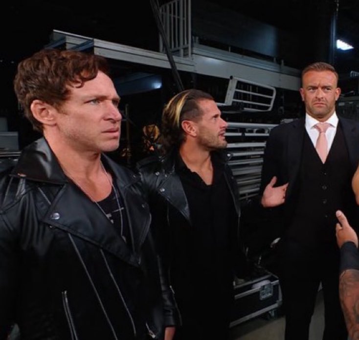 Generation tweet media